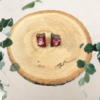 Red/White Live Edge